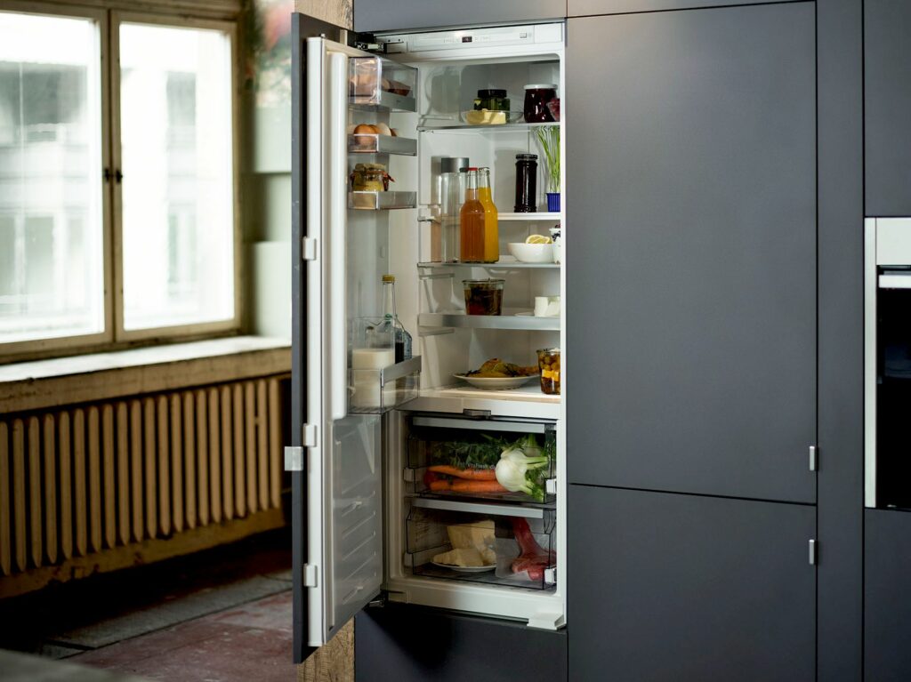 Mcim02031865 M 1 018 Contenttextmedia 4 3 Full Width 50 Fridge Builtin1 | Kutchenhaus, Welwyn Garden City