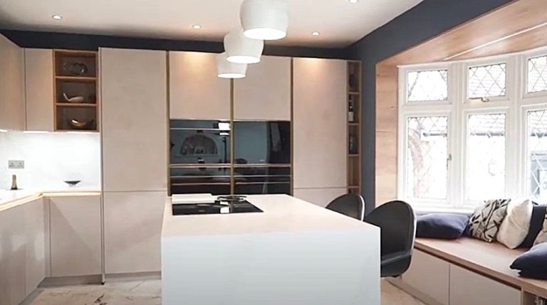 Brookmans Park | Kutchenhaus, Chester